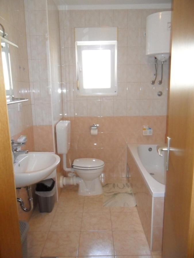 Apartman Ljubica Trogir Ngoại thất bức ảnh